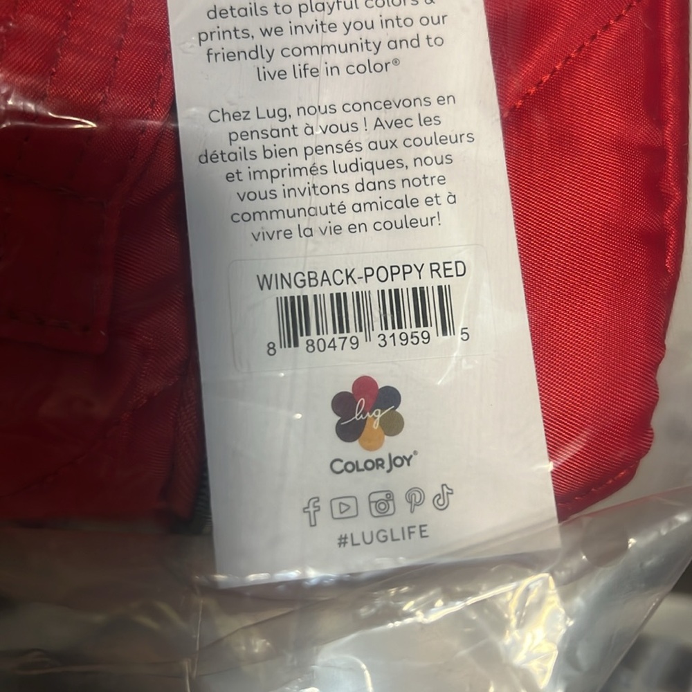Lug Wingback Hanging Toiletry Case NWT Poppy Red - Picture 7 of 7